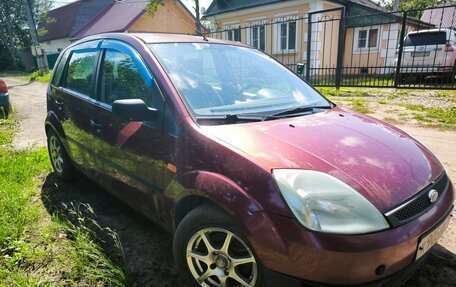 Ford Fiesta, 2003 год, 180 000 рублей, 4 фотография