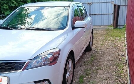 KIA cee'd I рестайлинг, 2010 год, 850 000 рублей, 3 фотография