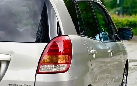 Toyota Corolla Spacio II, 2006 год, 550 000 рублей, 18 фотография