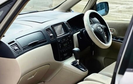 Toyota Corolla Spacio II, 2006 год, 550 000 рублей, 15 фотография