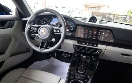 Porsche 911, 2023 год, 19 900 000 рублей, 6 фотография