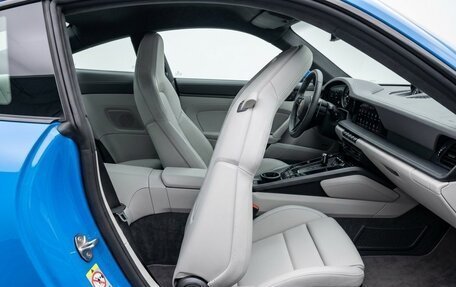 Porsche 911, 2023 год, 19 900 000 рублей, 12 фотография