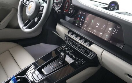 Porsche 911, 2023 год, 19 900 000 рублей, 9 фотография