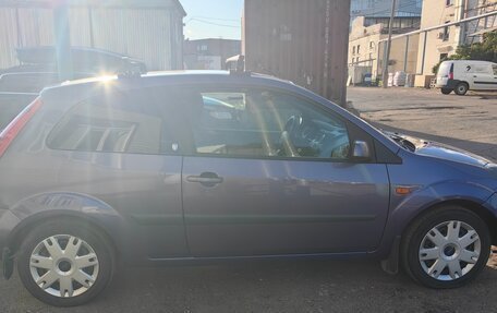 Ford Fiesta, 2007 год, 390 000 рублей, 4 фотография