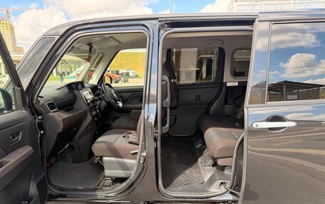 Toyota Roomy I, 2021 год, 1 300 000 рублей, 13 фотография