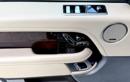 Land Rover Range Rover IV рестайлинг, 2020 год, 6 700 000 рублей, 16 фотография