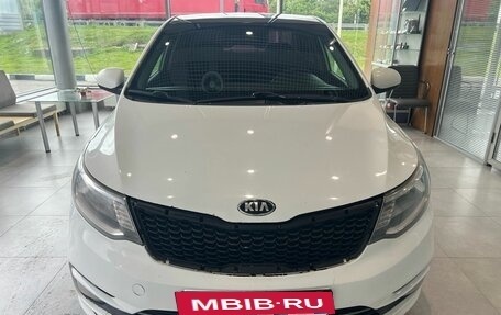 KIA Rio III рестайлинг, 2015 год, 529 000 рублей, 2 фотография