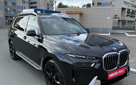 BMW X7, 2022 год, 12 500 000 рублей, 2 фотография