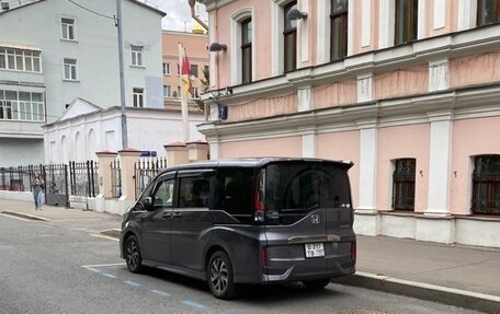 Honda Stepwgn IV, 2021 год, 2 750 000 рублей, 3 фотография