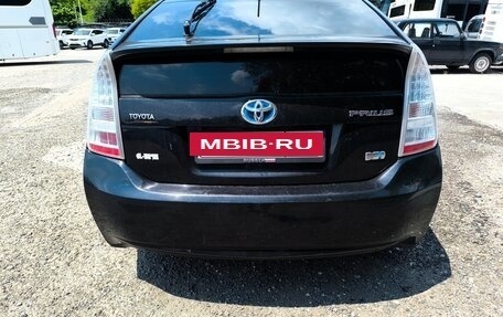 Toyota Prius, 2010 год, 750 000 рублей, 3 фотография