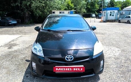 Toyota Prius, 2010 год, 750 000 рублей, 5 фотография