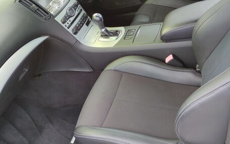 Nissan Skyline, 2009 год, 870 000 рублей, 9 фотография