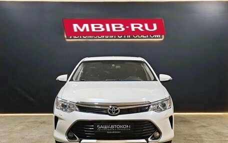Toyota Camry, 2016 год, 1 899 000 рублей, 2 фотография