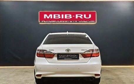 Toyota Camry, 2016 год, 1 899 000 рублей, 5 фотография