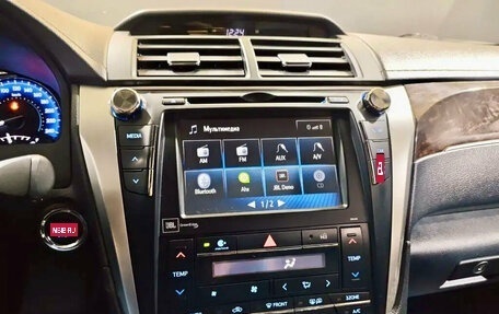 Toyota Camry, 2016 год, 1 899 000 рублей, 17 фотография