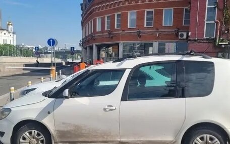 Skoda Roomster, 2014 год, 420 000 рублей, 3 фотография