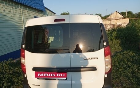 Renault Dokker, 2018 год, 840 000 рублей, 3 фотография