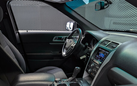 Ford Explorer VI, 2013 год, 1 799 000 рублей, 30 фотография