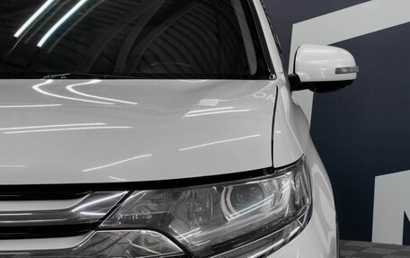 Mitsubishi Outlander III рестайлинг 3, 2015 год, 1 949 900 рублей, 17 фотография