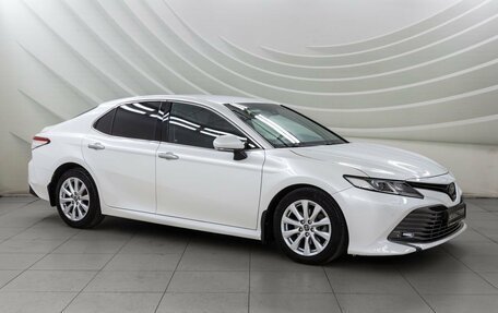 Toyota Camry, 2018 год, 2 598 000 рублей, 1 фотография