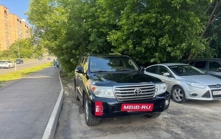 Toyota Land Cruiser 200, 2012 год, 5 000 000 рублей, 2 фотография