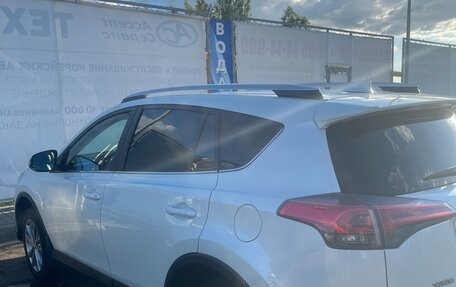 Toyota RAV4, 2017 год, 2 600 000 рублей, 3 фотография