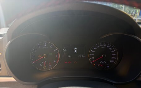 KIA Optima IV, 2016 год, 1 700 000 рублей, 8 фотография