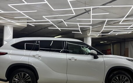 Toyota Highlander, 2026 год, 5 300 000 рублей, 8 фотография