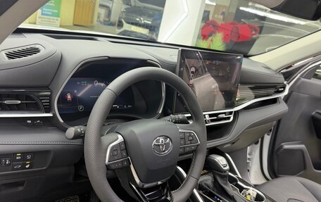 Toyota Highlander, 2026 год, 5 300 000 рублей, 22 фотография