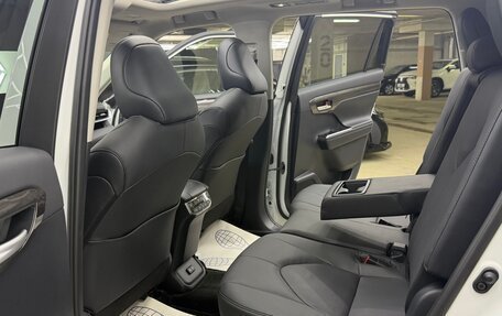 Toyota Highlander, 2026 год, 5 300 000 рублей, 23 фотография