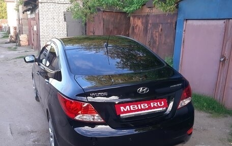 Hyundai Solaris II рестайлинг, 2014 год, 890 000 рублей, 5 фотография