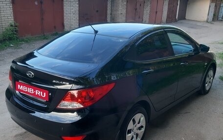 Hyundai Solaris II рестайлинг, 2014 год, 890 000 рублей, 4 фотография