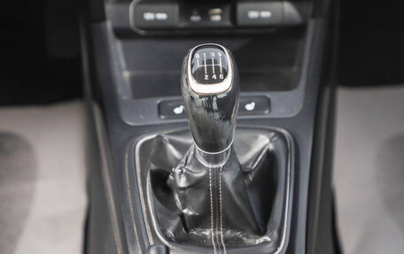 KIA Rio IV, 2018 год, 999 000 рублей, 15 фотография