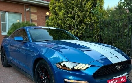 Ford Mustang VI рестайлинг, 2019 год, 3 000 000 рублей, 2 фотография