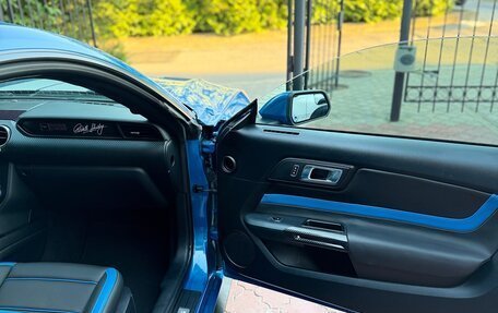 Ford Mustang VI рестайлинг, 2019 год, 3 000 000 рублей, 12 фотография