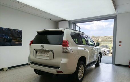 Toyota Land Cruiser Prado 150 рестайлинг 2, 2012 год, 2 750 000 рублей, 4 фотография
