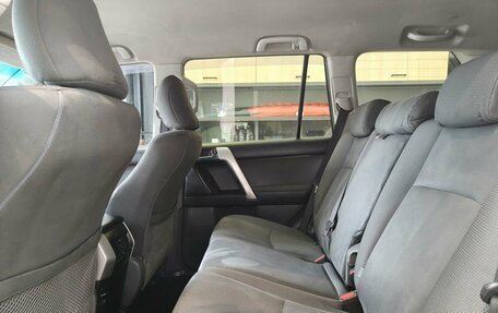 Toyota Land Cruiser Prado 150 рестайлинг 2, 2012 год, 2 750 000 рублей, 13 фотография
