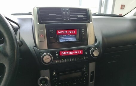 Toyota Land Cruiser Prado 150 рестайлинг 2, 2012 год, 2 750 000 рублей, 12 фотография