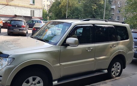 Mitsubishi Pajero IV, 2018 год, 3 350 000 рублей, 2 фотография