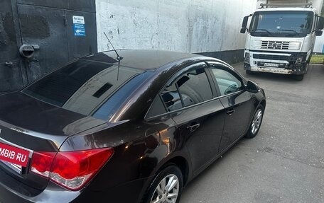 Chevrolet Cruze II, 2014 год, 700 000 рублей, 4 фотография