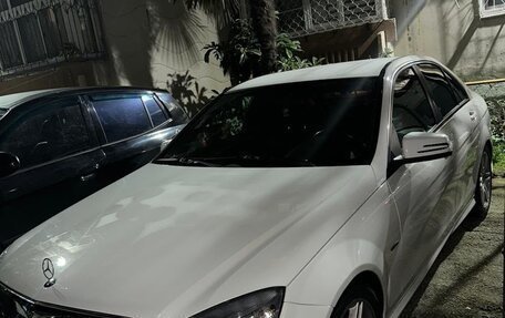Mercedes-Benz C-Класс, 2011 год, 1 300 000 рублей, 2 фотография