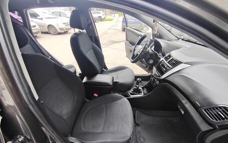 Hyundai Solaris II рестайлинг, 2015 год, 850 000 рублей, 16 фотография