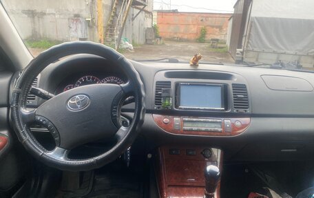 Toyota Camry V40, 2005 год, 499 999 рублей, 6 фотография