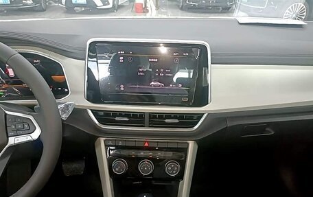 Volkswagen T-Roc I, 2026 год, 2 330 000 рублей, 11 фотография