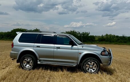 Mitsubishi Pajero Sport II рестайлинг, 2001 год, 950 000 рублей, 4 фотография
