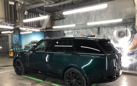 Land Rover Range Rover IV рестайлинг, 2022 год, 17 500 000 рублей, 4 фотография
