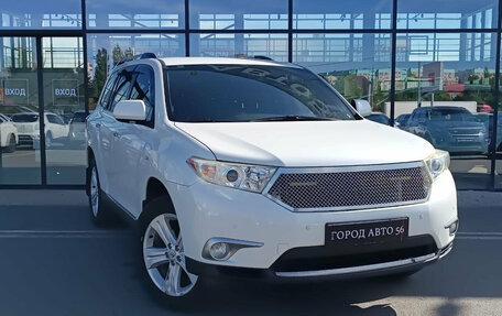 Toyota Highlander III, 2012 год, 1 950 000 рублей, 3 фотография