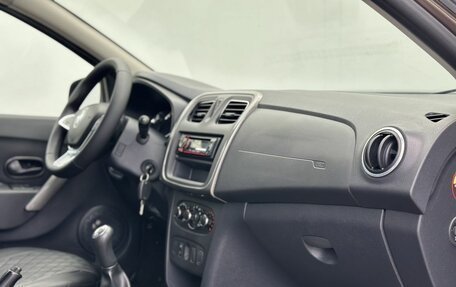 Renault Sandero II рестайлинг, 2018 год, 840 000 рублей, 11 фотография