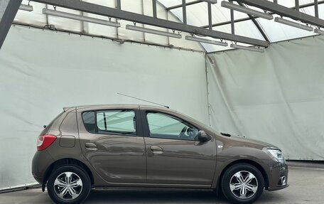 Renault Sandero II рестайлинг, 2018 год, 840 000 рублей, 8 фотография