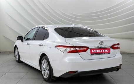 Toyota Camry, 2018 год, 2 598 000 рублей, 5 фотография
